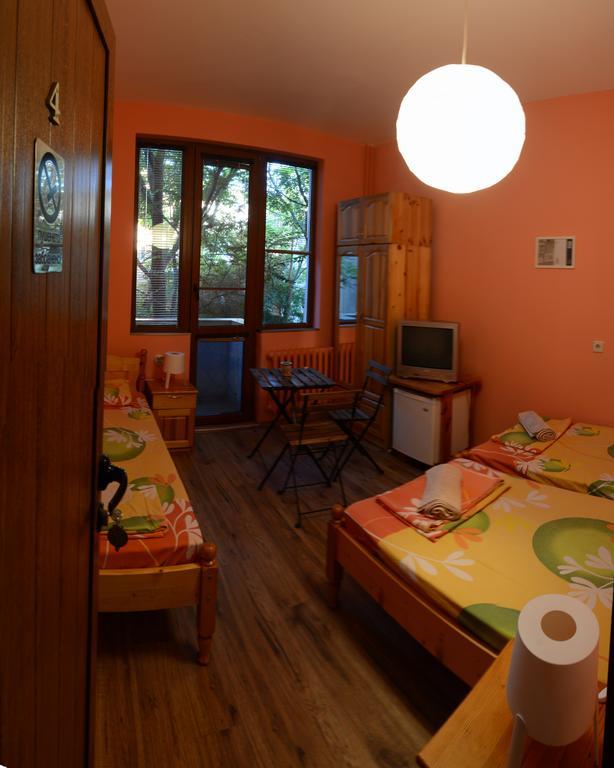 Peter Pan Hostel Sofia Exterior photo